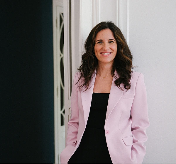 Joana Piriquito Santos interviewed by netfarma channel